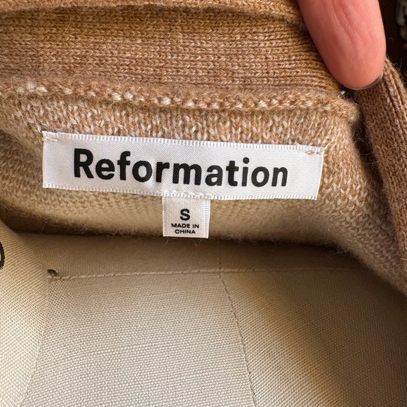 Fonte Cashmere Cardigan - Picture 7 of 9